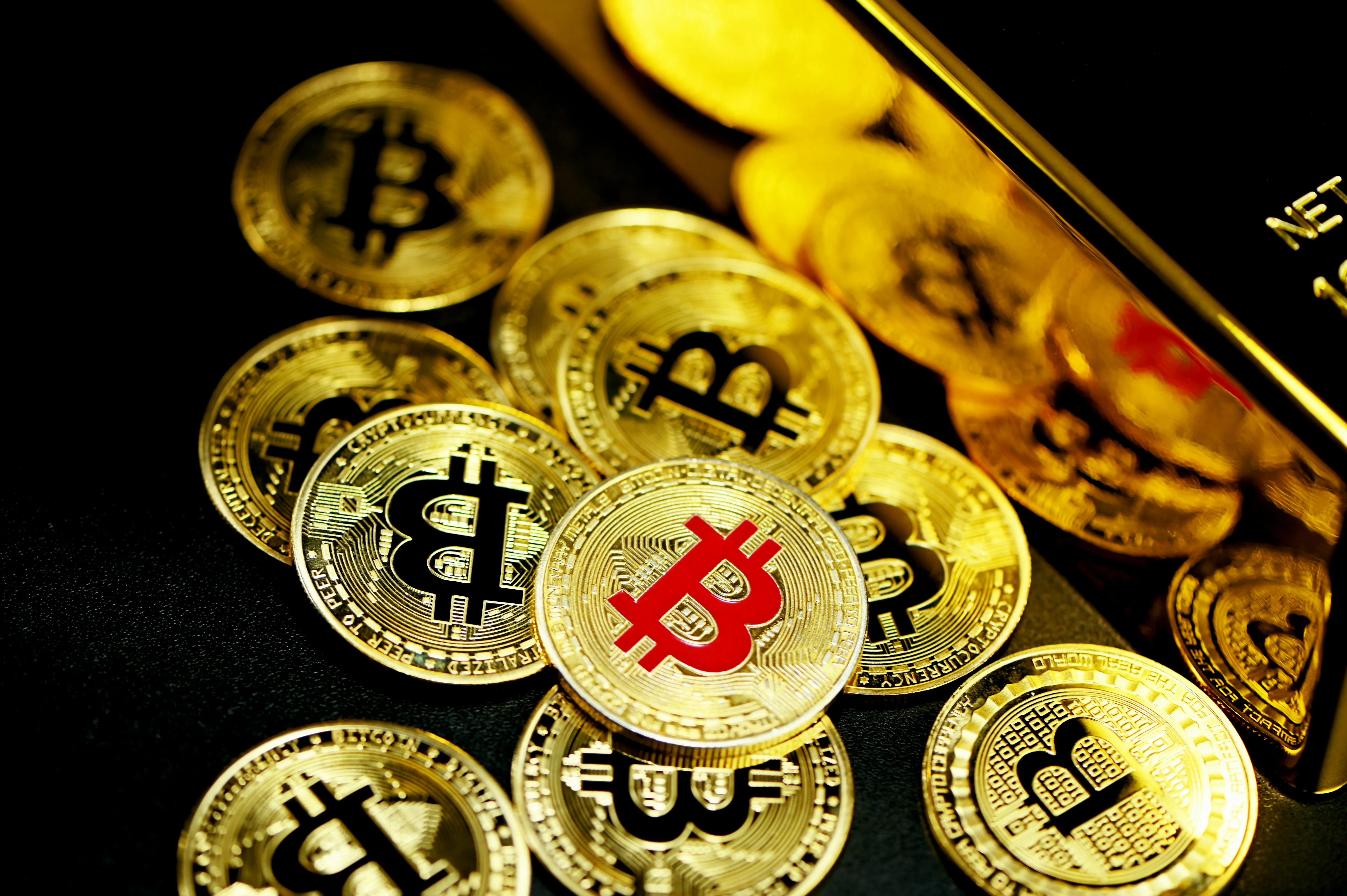Hình ảnh bàn Baccarat với các lá bài